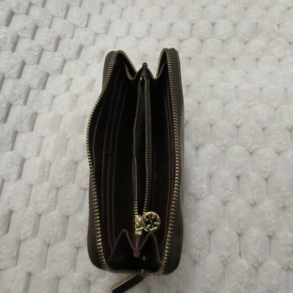 Tory Burch Robinson Small Logo Zip CONTINENTAL Wallet, Brown - Picture 5 of 12